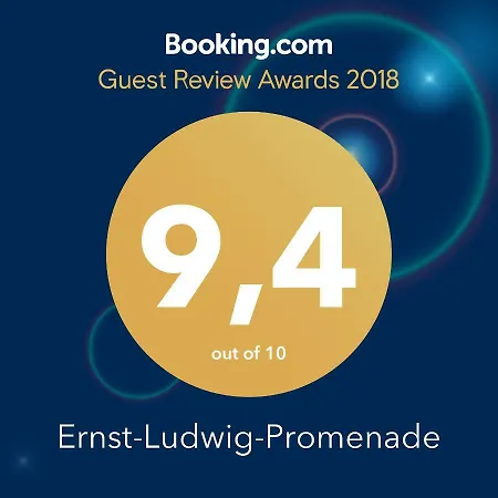 Ernst-ludwig-promenade 아파트 *